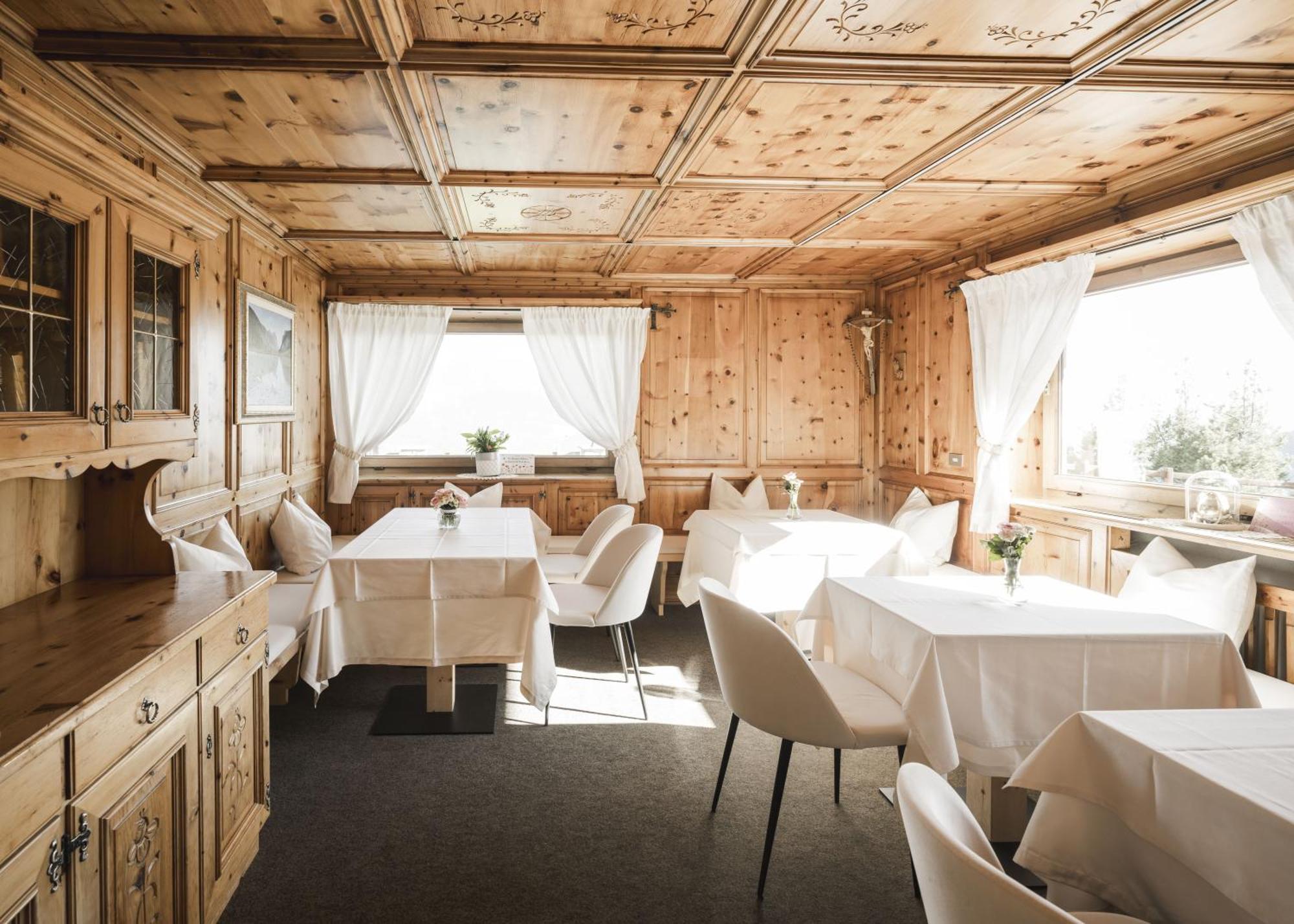 Boutique Pension Erlacher - Adults Only Villandro Buitenkant foto